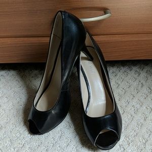 Nine West Peep toe Pumps